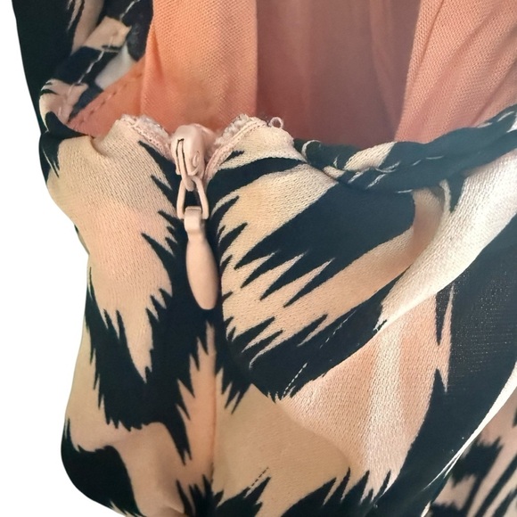 English Factory Womens XS Ikat Maxi Dress Orange Black Tiered Ruffle Sleeve - Picture 11 of 15